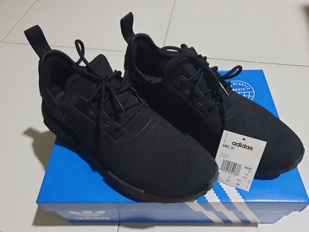 Adidas NMD R1, Men's Fashion, Footwear, Sneakers on Carousell