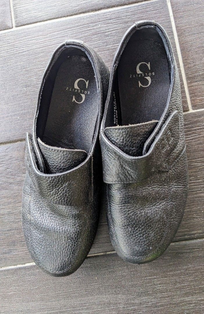 Anti slip leather sale shoes