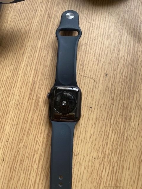 apple watch se model a2351