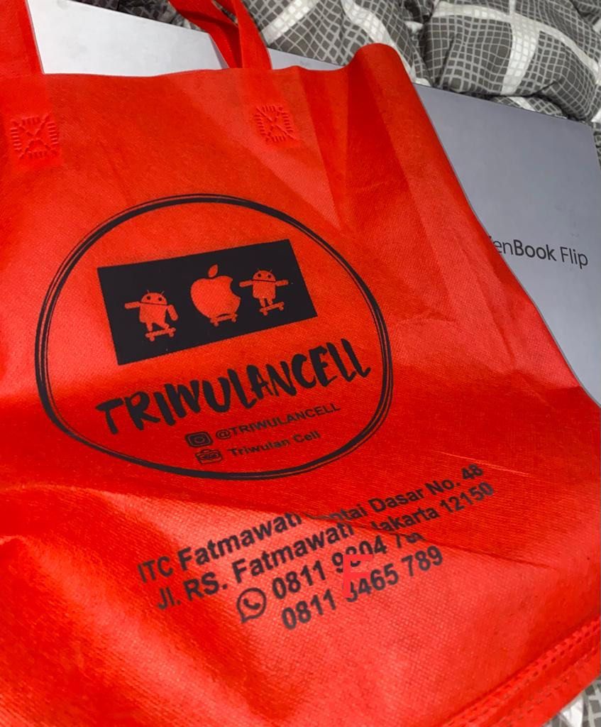 Asus ZenbooK flip 1TB/1000GB Core i7 ux363ea, Electronics, Computers