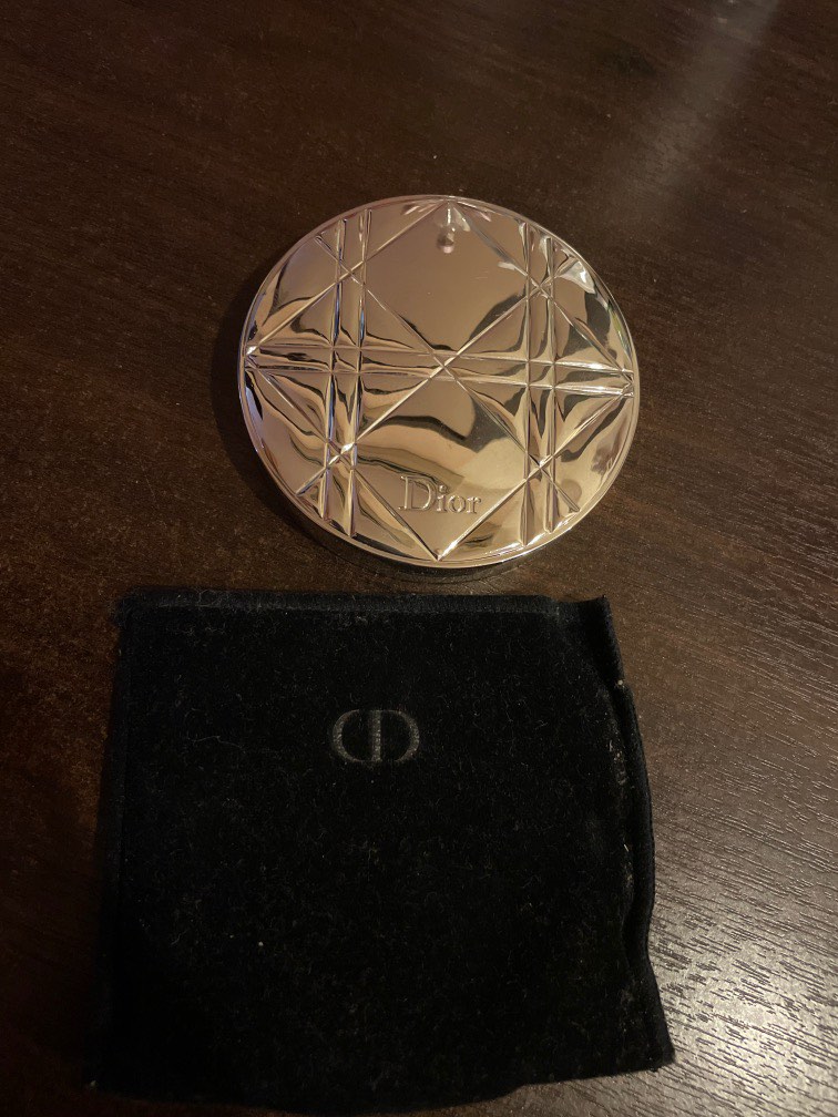 dior skin nude air powder