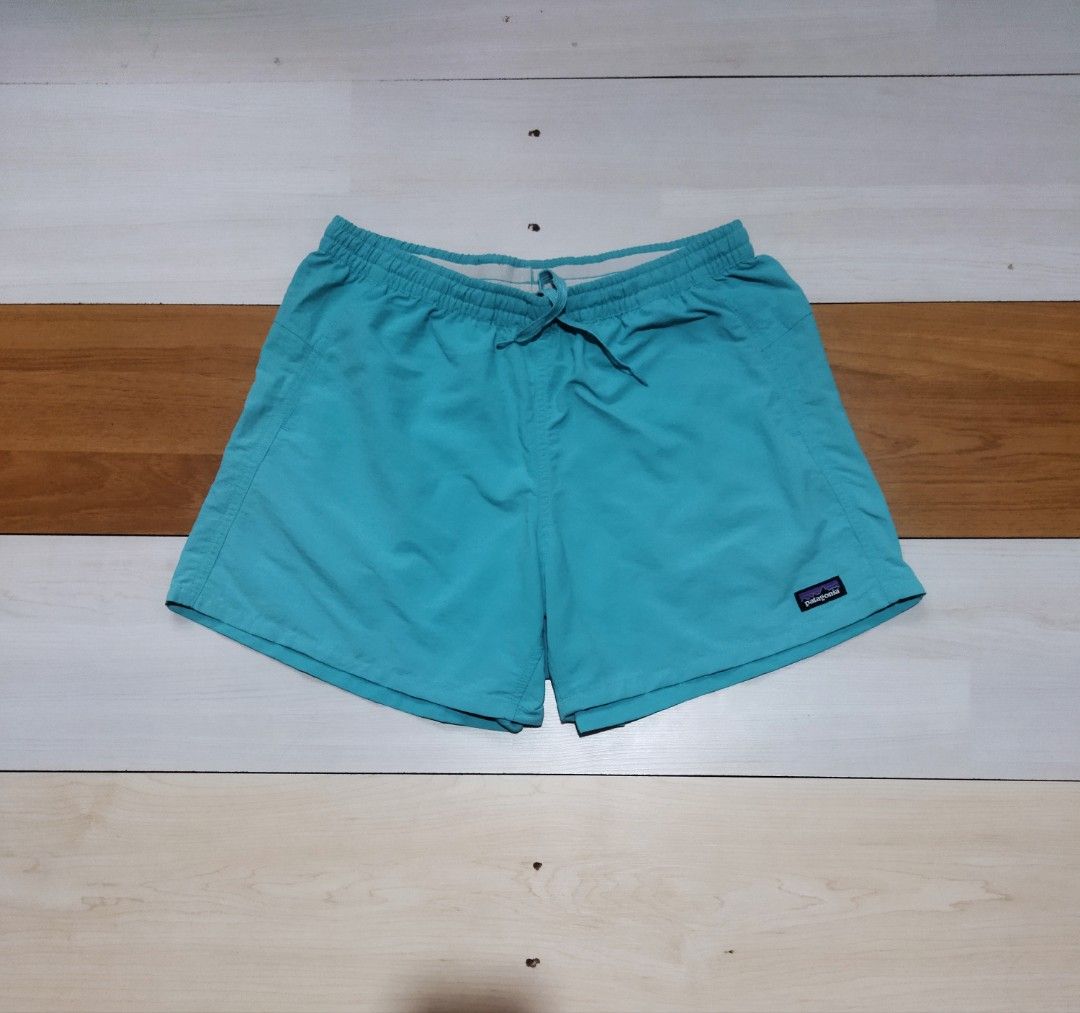 Authentic Patagonia shorts, Women's Fashion, Bottoms, Shorts on Carousell