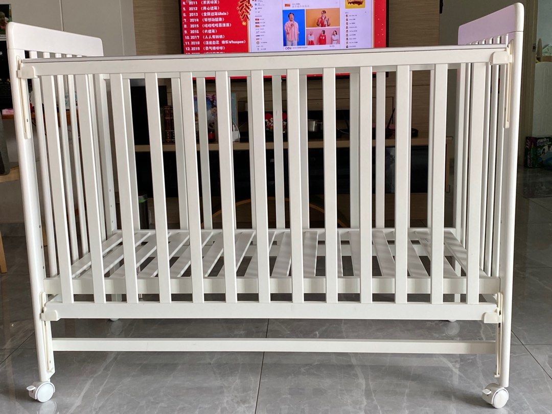 Baby Cot, Babies & Kids, Baby Nursery & Kids Furniture, Cots & Cribs on