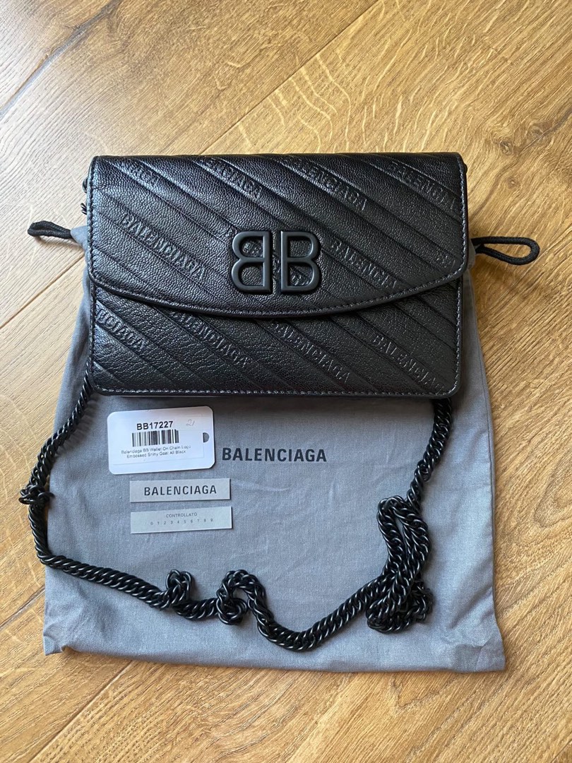 Balenciaga bb best sale wallet on chain