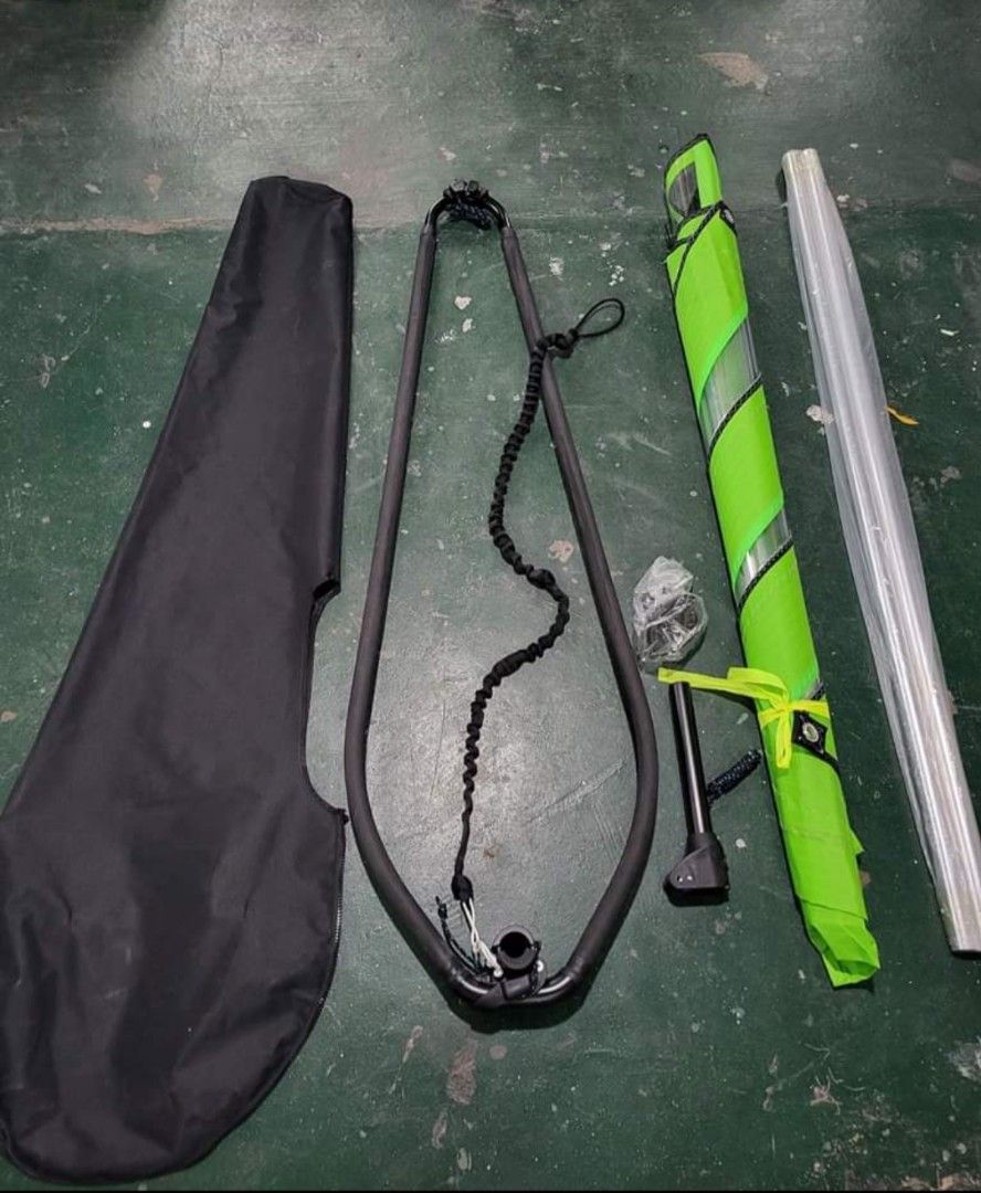 Beginner Windsurfing Sail 4m., Sports Equipment, Sports & Games, Water