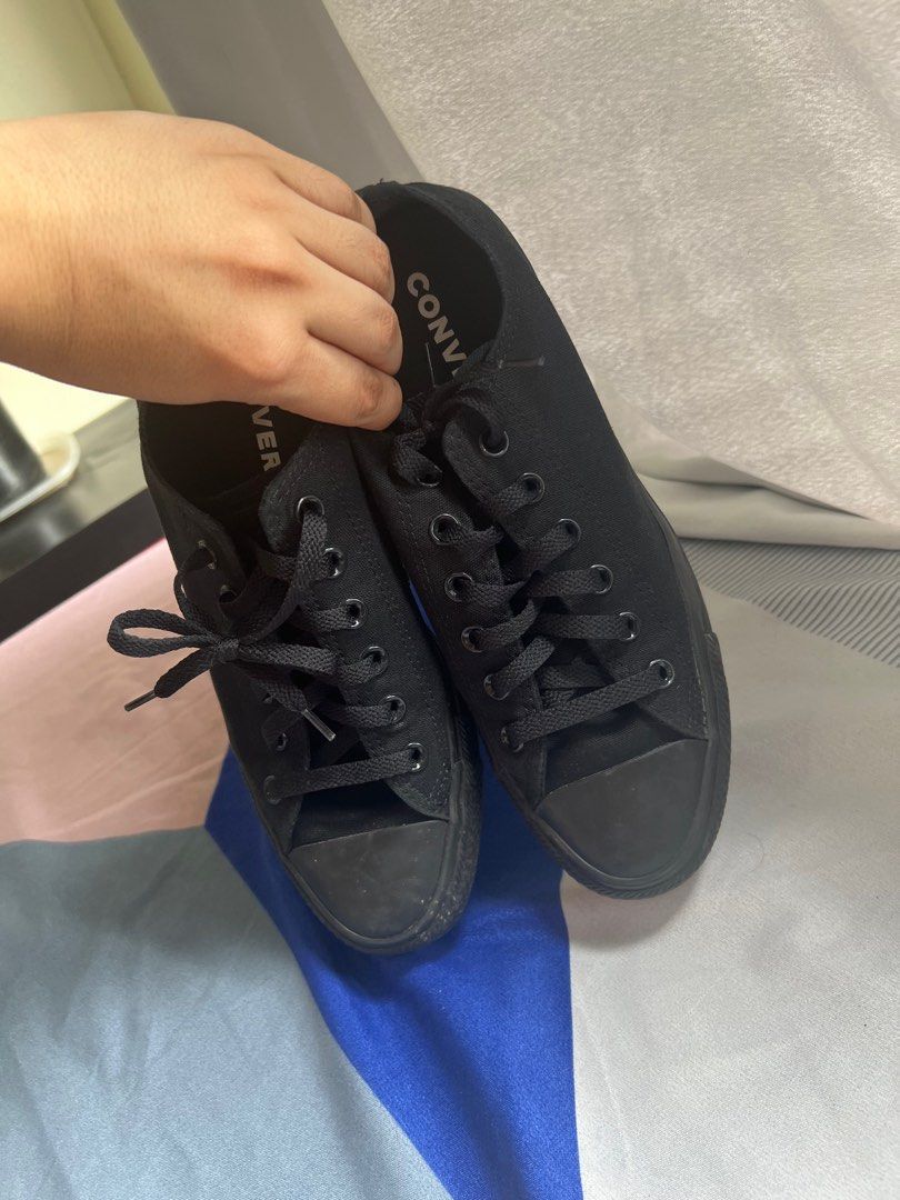 Converse black low cut outfit clearance