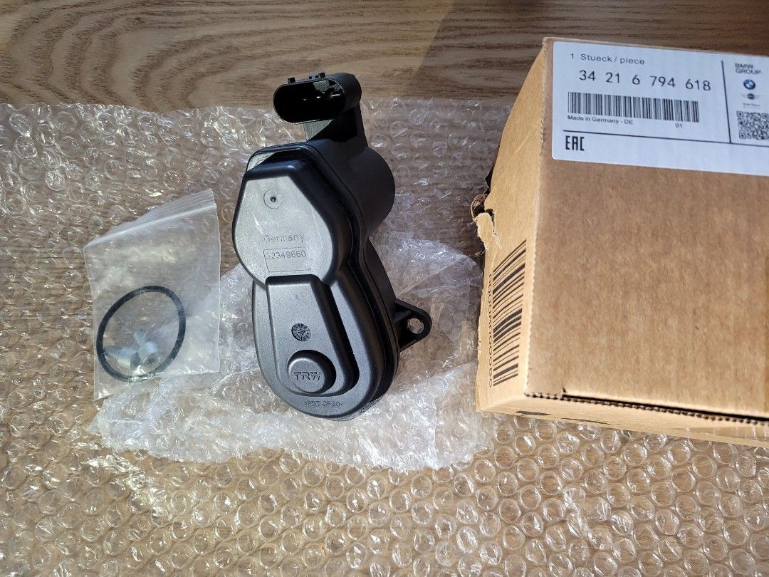 BMW parking brake actuator F10, Car Accessories, Electronics & Lights