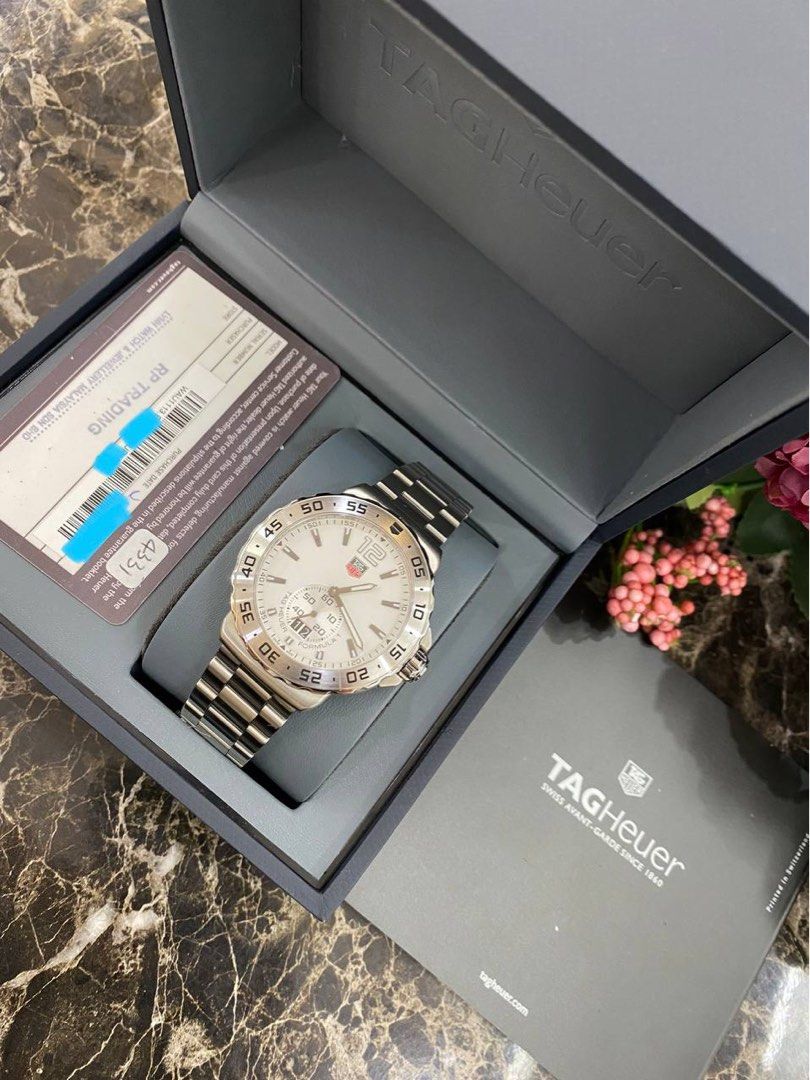 Tag hotsell heuer wau1113