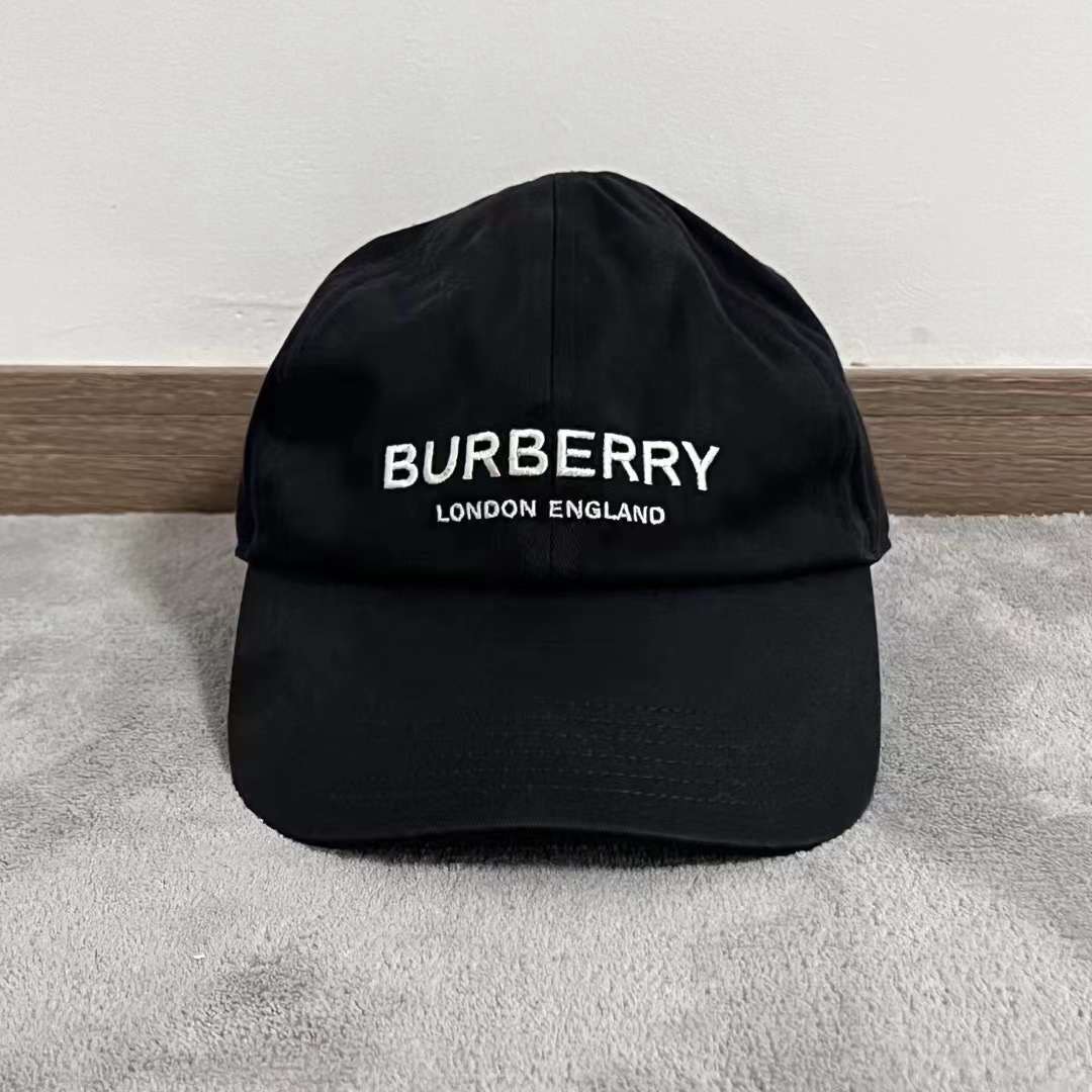 Burberry 帽子