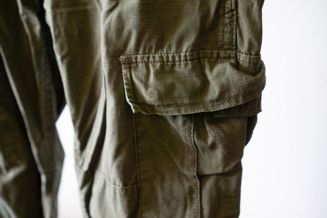 Carhartt WIP Aviation Cargo Pants Sz 28 Olive, Men's Fashion, Bottoms