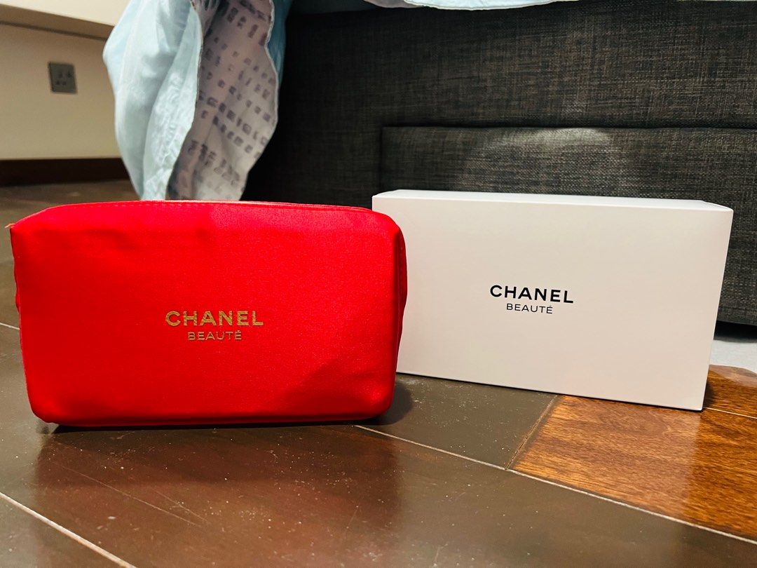 CHANEL BEAUTY Chinese New Year Collection CNY 2023, 興趣及遊戲, 收藏品及紀念品, 郵票及印刷品-  Carousell