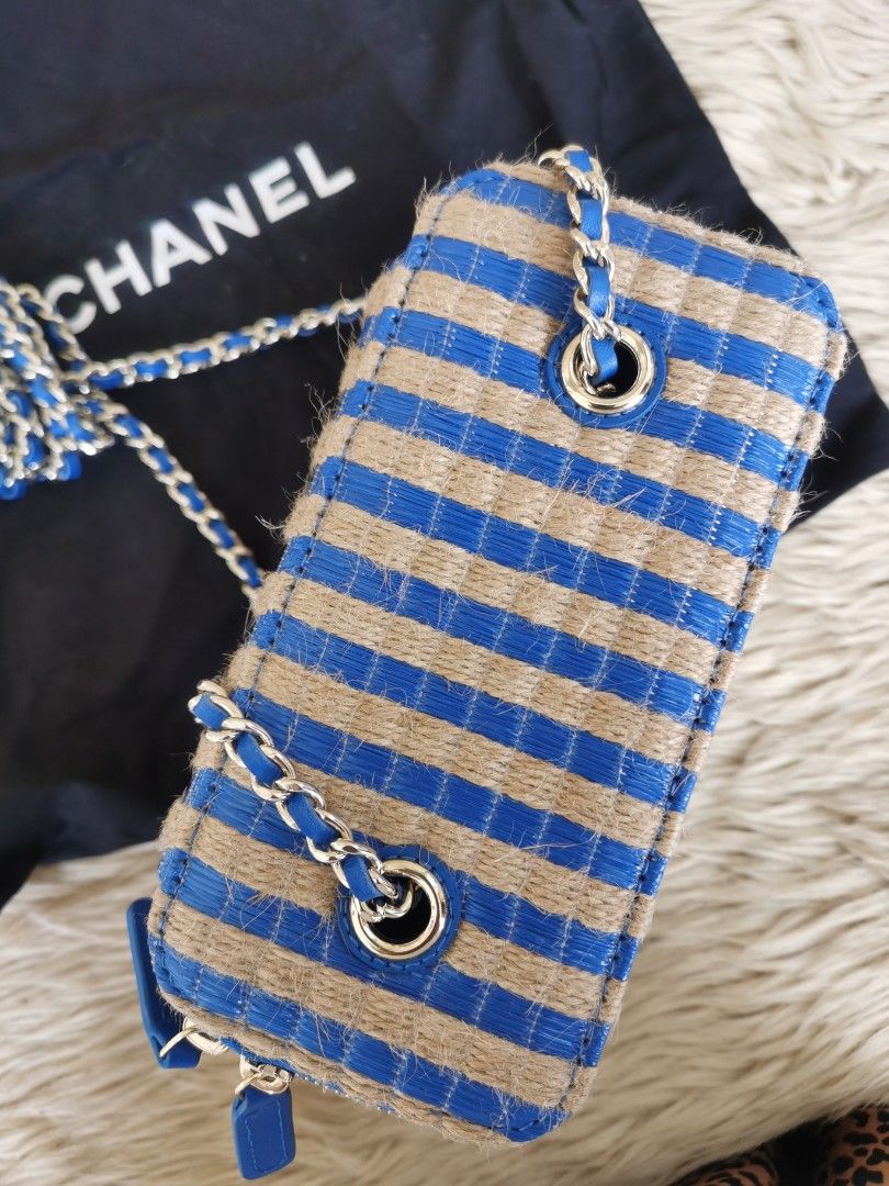 Chanel Vanity, Luxury, Bags & Wallets on Carousell