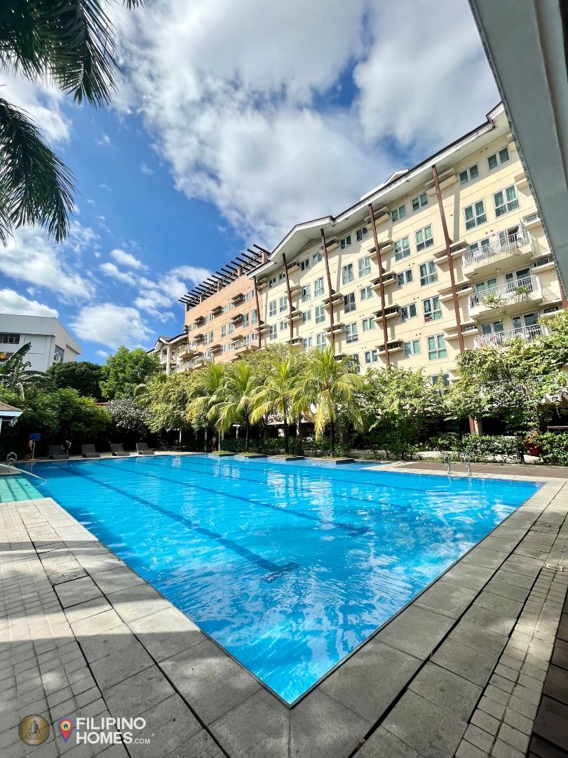 Chic Minimalist 1 Bedroom Unit For Sale at The Rochester Condominium in