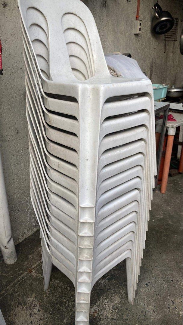 Cofta Ruby Chairs, Furniture & Home Living, Furniture, Chairs on Carousell