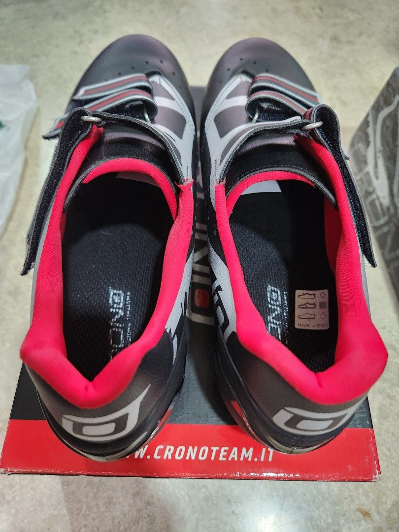 Mens cycling shoes on sale