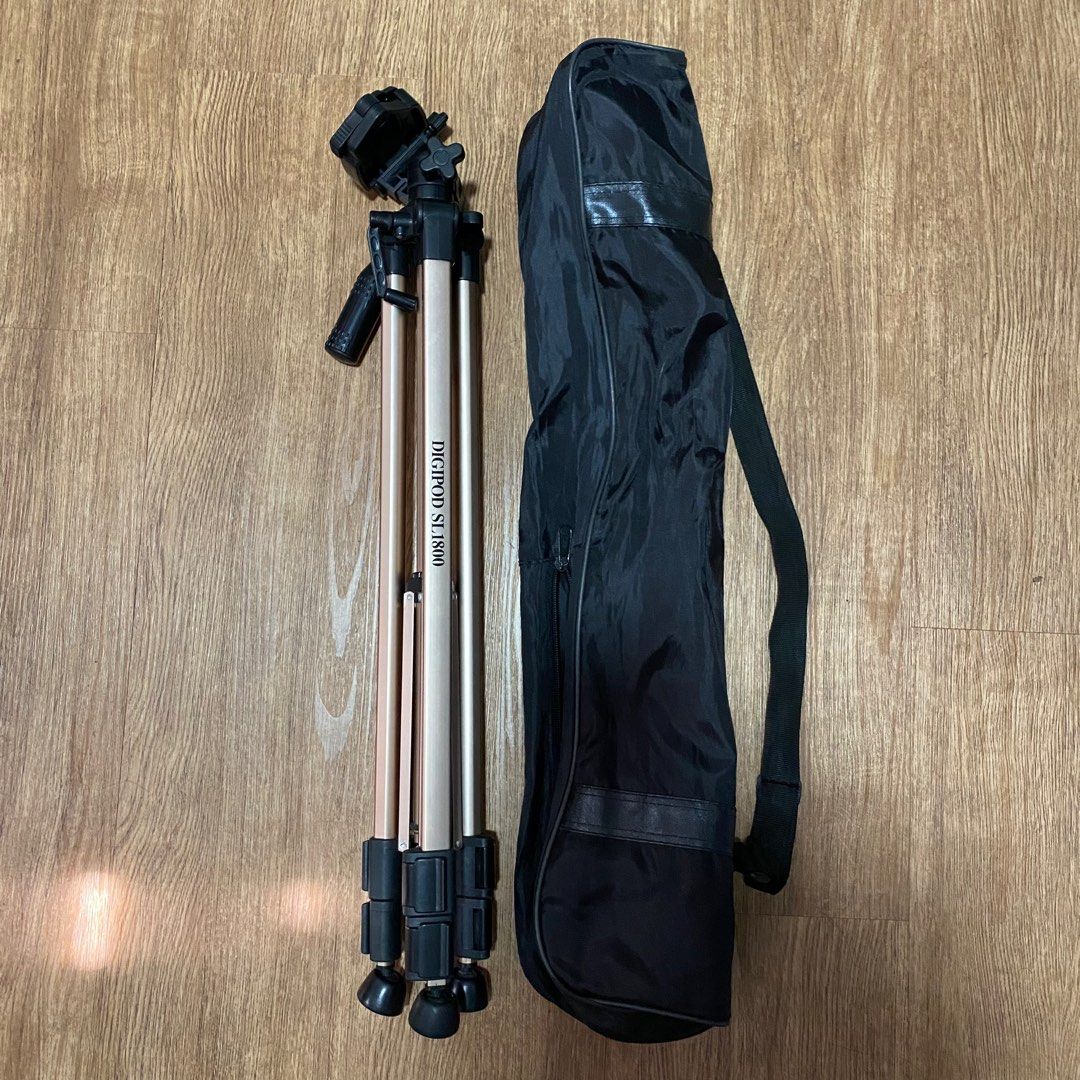 DIGIPOD SL1800 with bag, Photography, Photography Accessories, Tripods