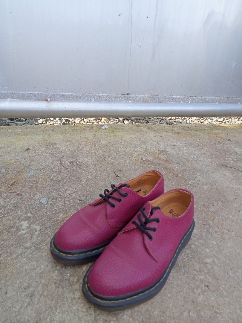 dr martens 1461 43
