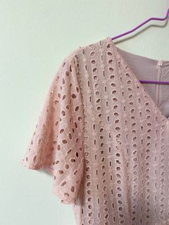 (Category: ) located in . Submitted by bringabella (Listing ID 1209866742, Image 1). Description: .