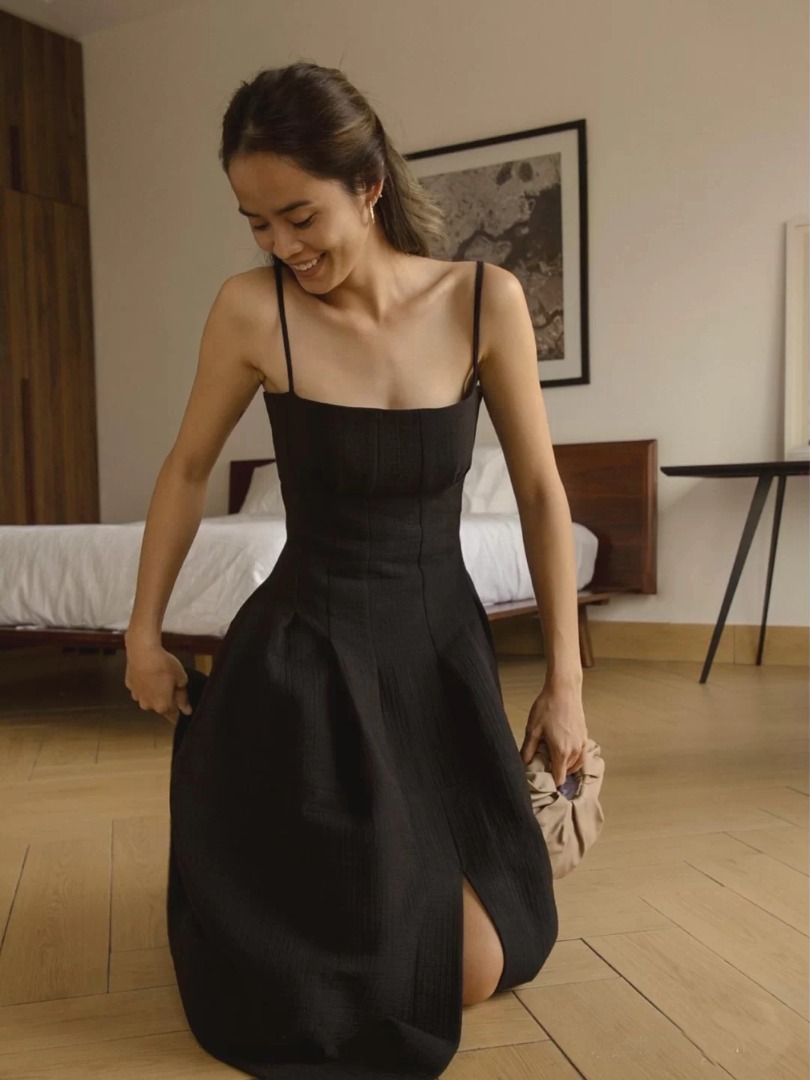 Elegant outlet black dress