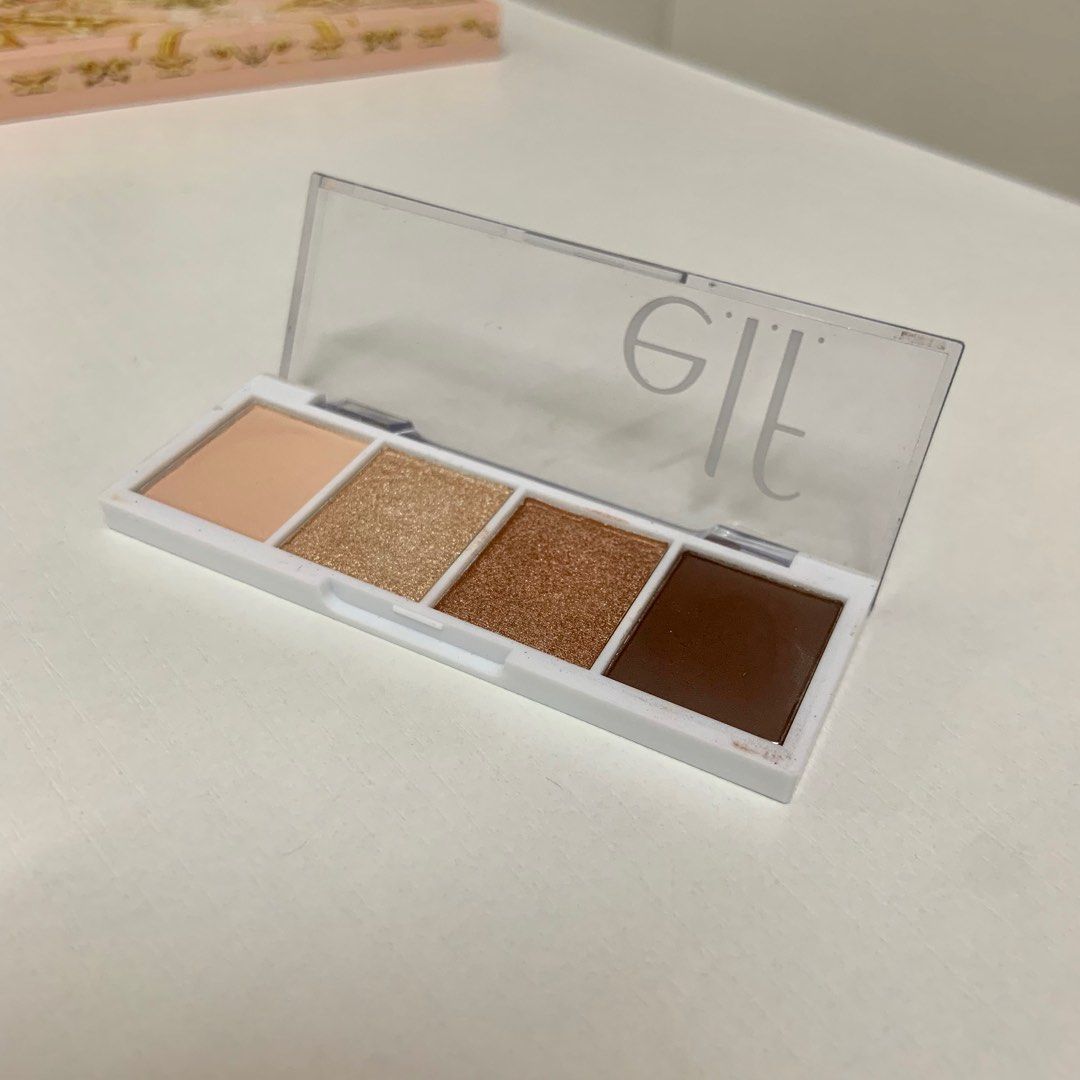 Elf cosmetics Bite Size Eyeshadow Palette in Cream & Sugar, Beauty