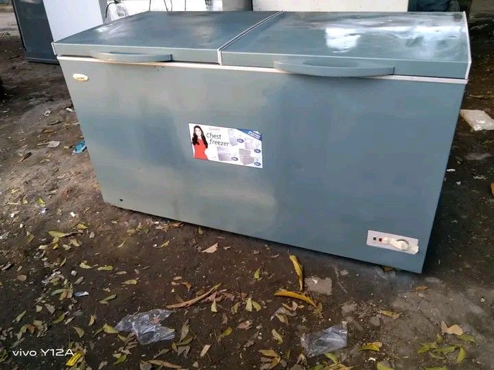 EUREKA CHEST FREEZER, TV & Home Appliances, Kitchen Appliances, Refrigerators and Freezers on