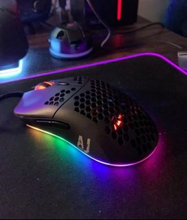 (Category: ) located in . Submitted by Everyday_Boards (Listing ID 1209981057, Image 1). Description: .