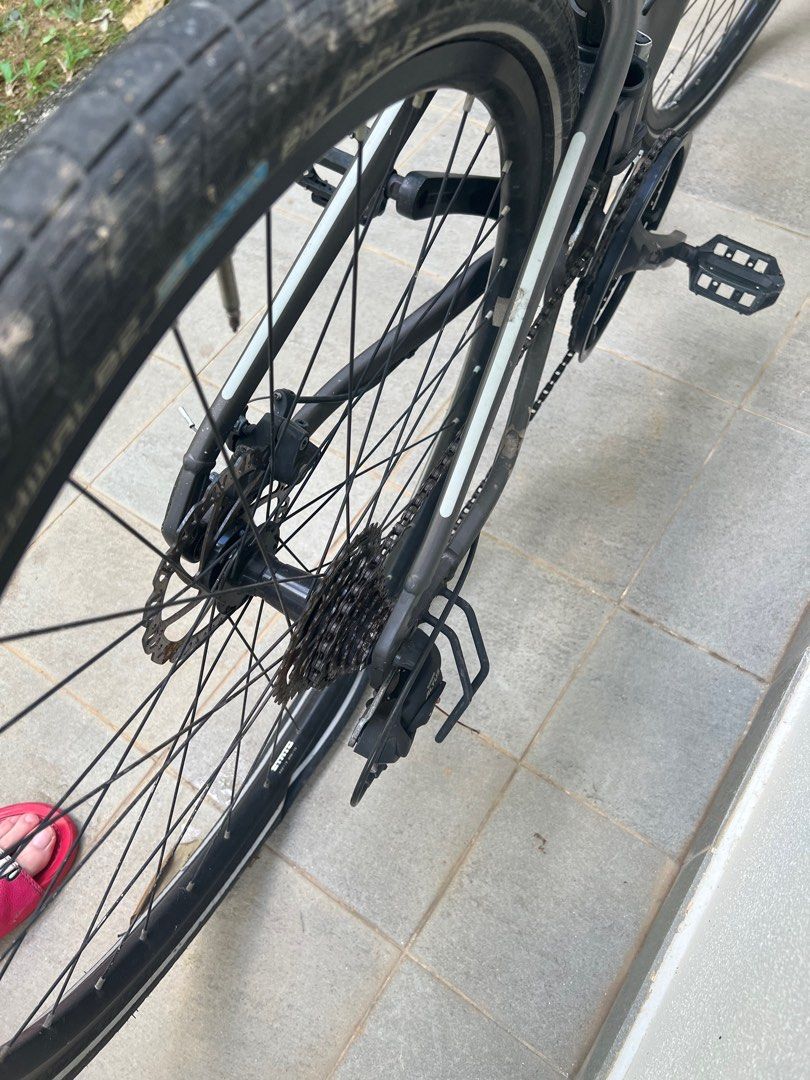 Giant seek 3 hybrid bicycle commuter, Sports Equipment, Bicycles