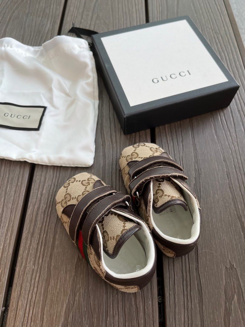 Gucci hotsell pre walkers