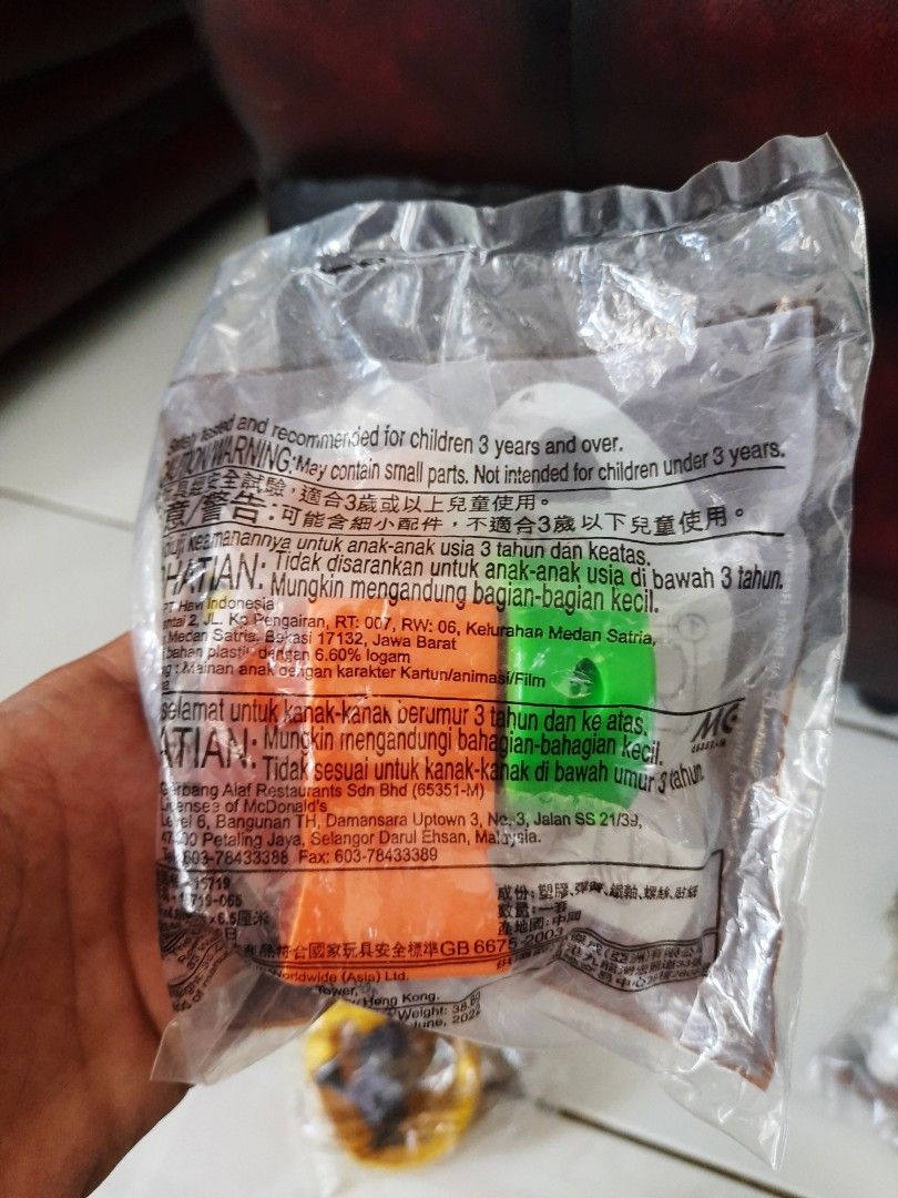 Happy meal bob's cement spinner (minions the rise of gru), Toys & Collectibles, Mainan di Carousell