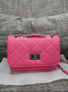 (Category: ) located in . Submitted by hgm.preloved (Listing ID 1210022972, Image 1). Description: .