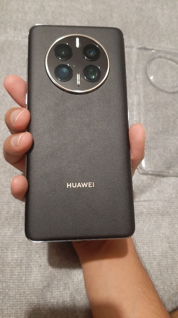Huawei carbon 2025 black