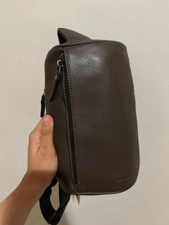 hush puppies chest bag men’s
