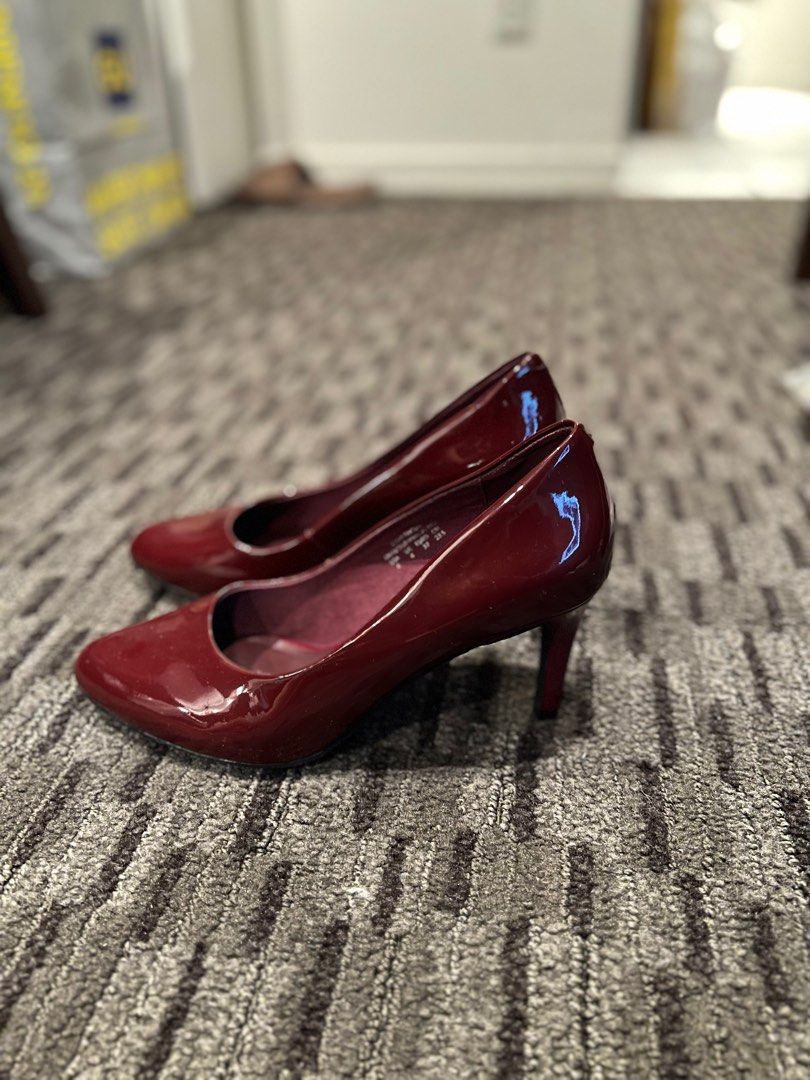 Hush Puppy Maroon Heels