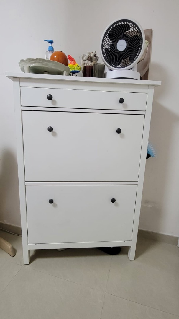 IKEA HEMNES shoe rack, 傢俬＆家居, 傢俬, 書櫃、櫃子及架 Carousell