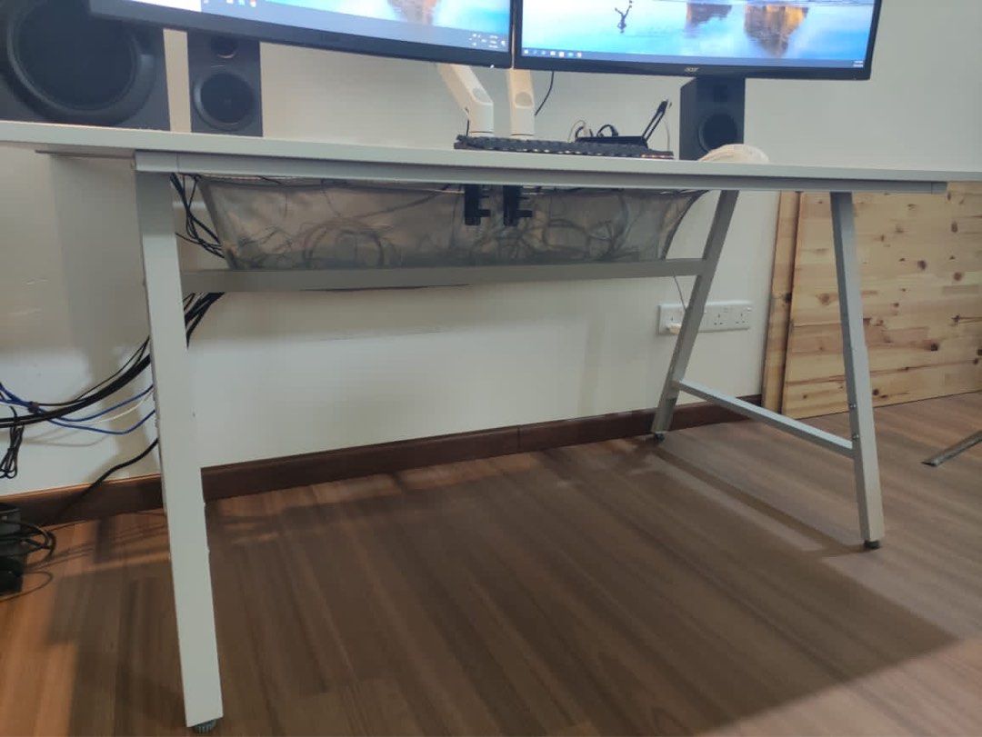 Ikea UTESPELARE gaming desk (White), Furniture & Home Living, Furniture