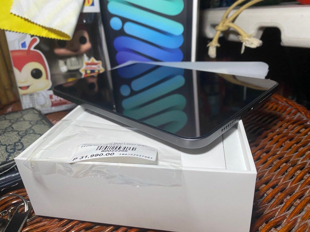 Ipad mini 6 (64gb) Used like new (Category: iPad) located in Quezon City. Submitted by tyler8. (Listing ID 1210030681, Image 2). Description: Ipad mini 6 (64gb) Open for swap (ios) Unit comes w/ brandnew lightning cable Used like brandnew 3-4 times lang nagamit No any hidden issue All are perfectly working For meetup:Marikina-gateway. .