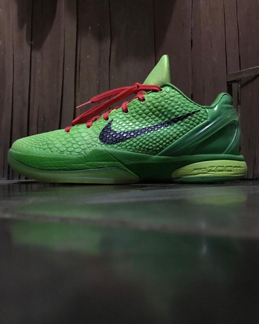 kobe grinch shoes for sale