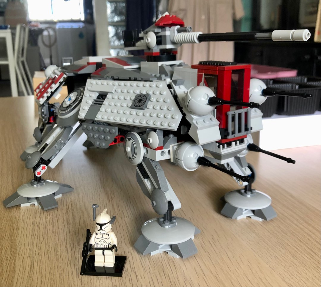 Lego 7675 store