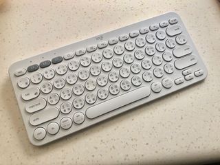 （分類：）位於 。 由 amynosoon 提交（商品編號 1209938173，圖片 1）。簡介： 。