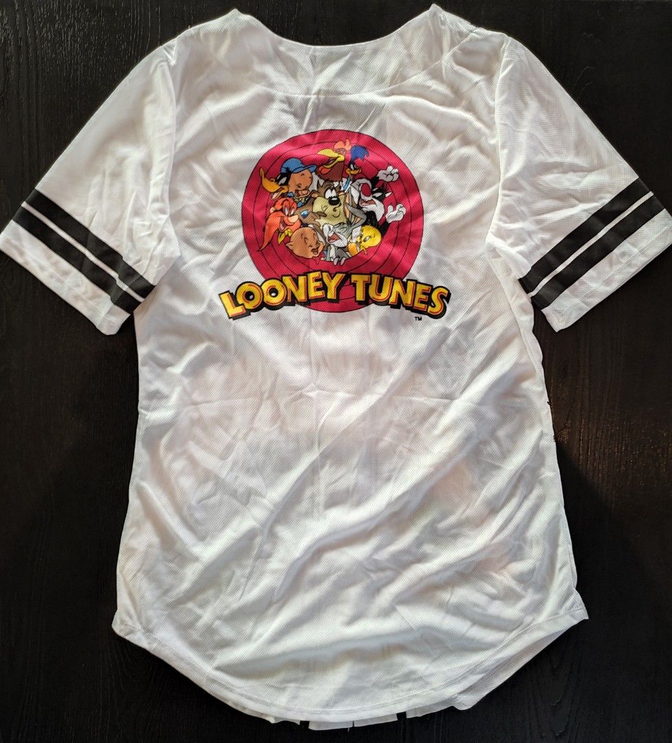 looney tunes lebron jersey