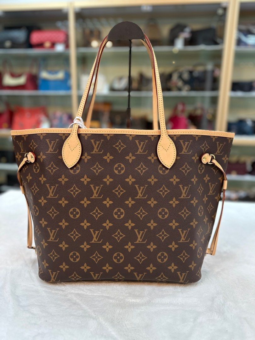 Auth Louis Vuitton Epi Pimont Pouch for Neverfull PM Used