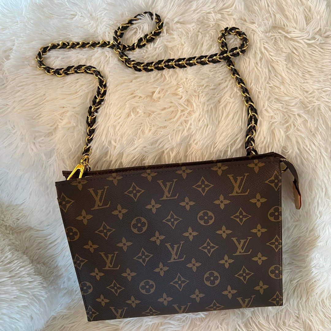 Authentic louis vuitton toiletry pouch 26, Luxury, Bags & Wallets on  Carousell