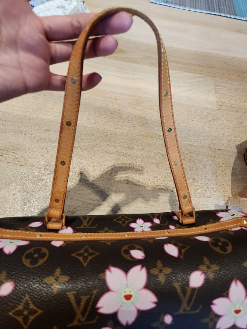 Louis Vuitton Vintage Cherry Blossom Pochette Monogram Canvas GHW