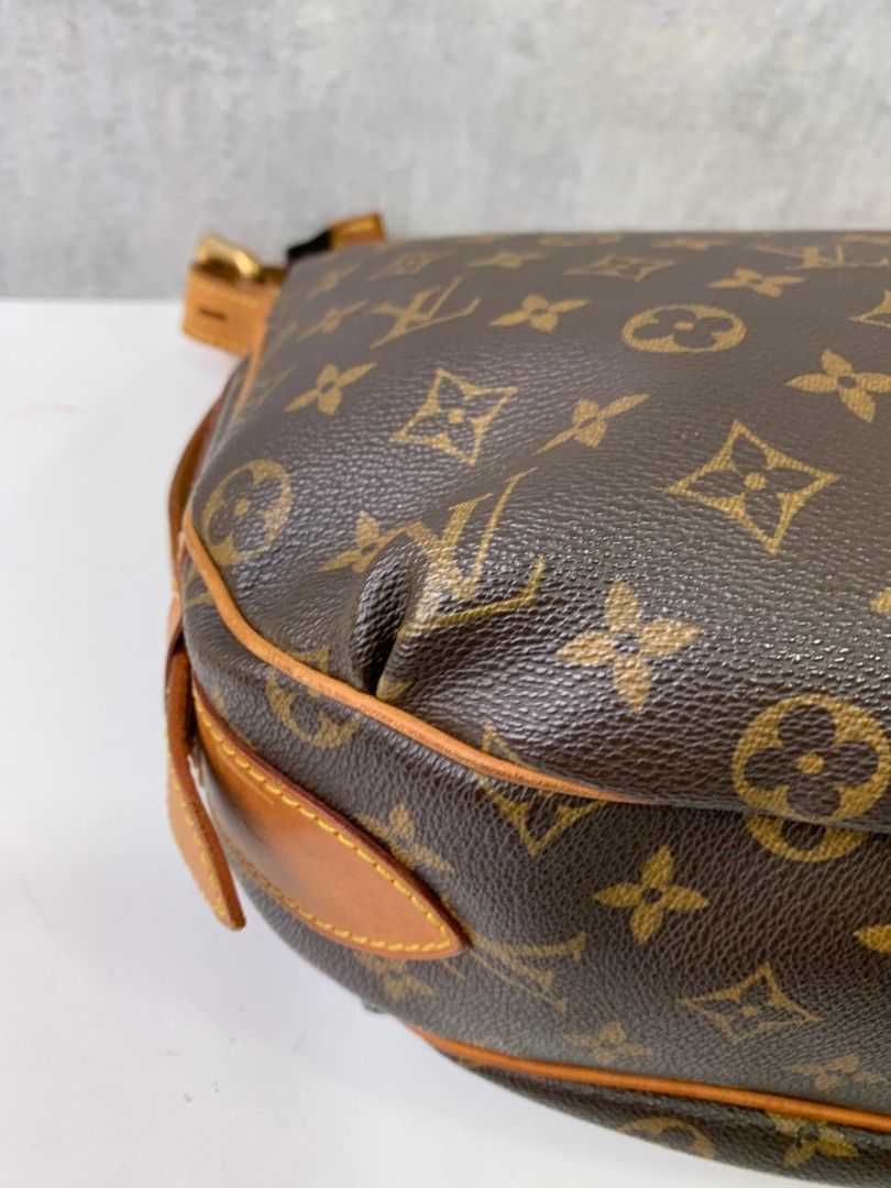 Louis Vuitton, Bags, Lv Tulum Gm Bag Used Excellent Condition Please See  Photos