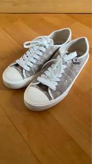 （分類：）位於 。 由 aubun_516 提交（商品編號 1209889377，圖片 1）。簡介： 。