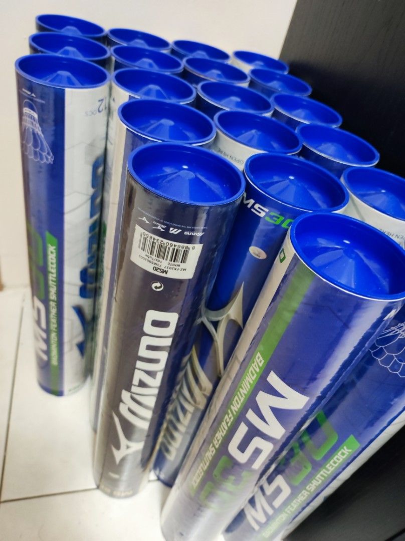 Mizuno badminton shuttlecock rsl supreme ultimate protech yonex, Sports