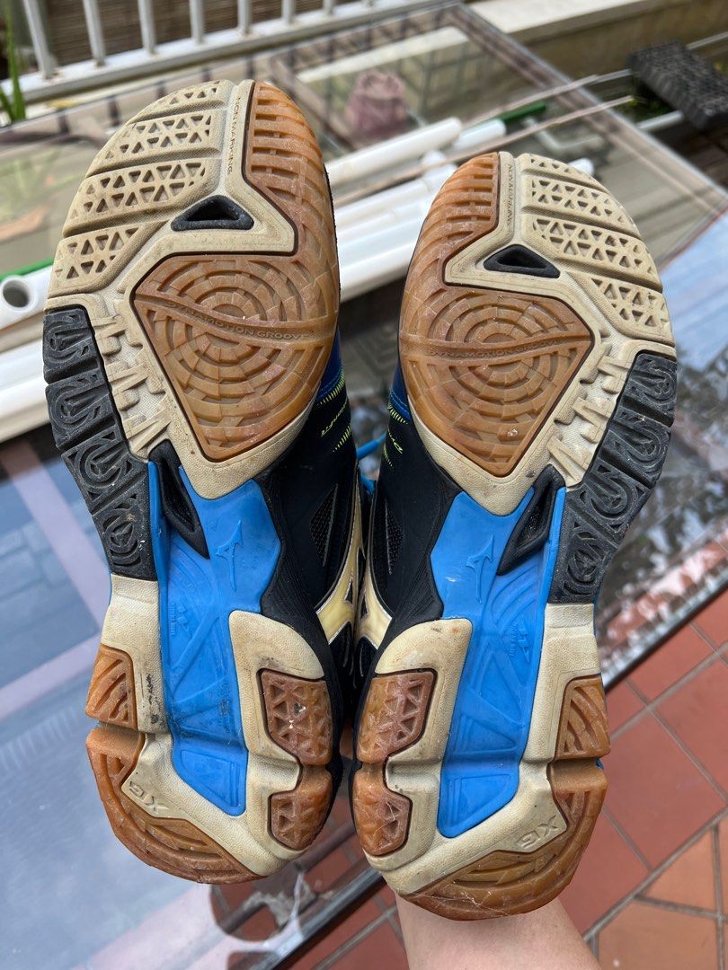 Mizuno wave tornado on sale 5 brown