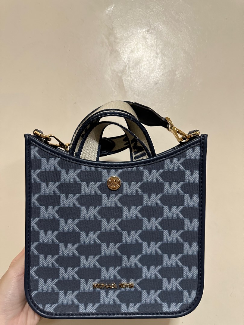 MK Messenger Bag (Briley), Women's Fashion, Bags & Wallets, Crossbody