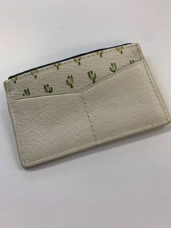 （分類：）位於 。 由 beebeebee1234 提交（商品編號 1210028425，圖片 1）。簡介： 。