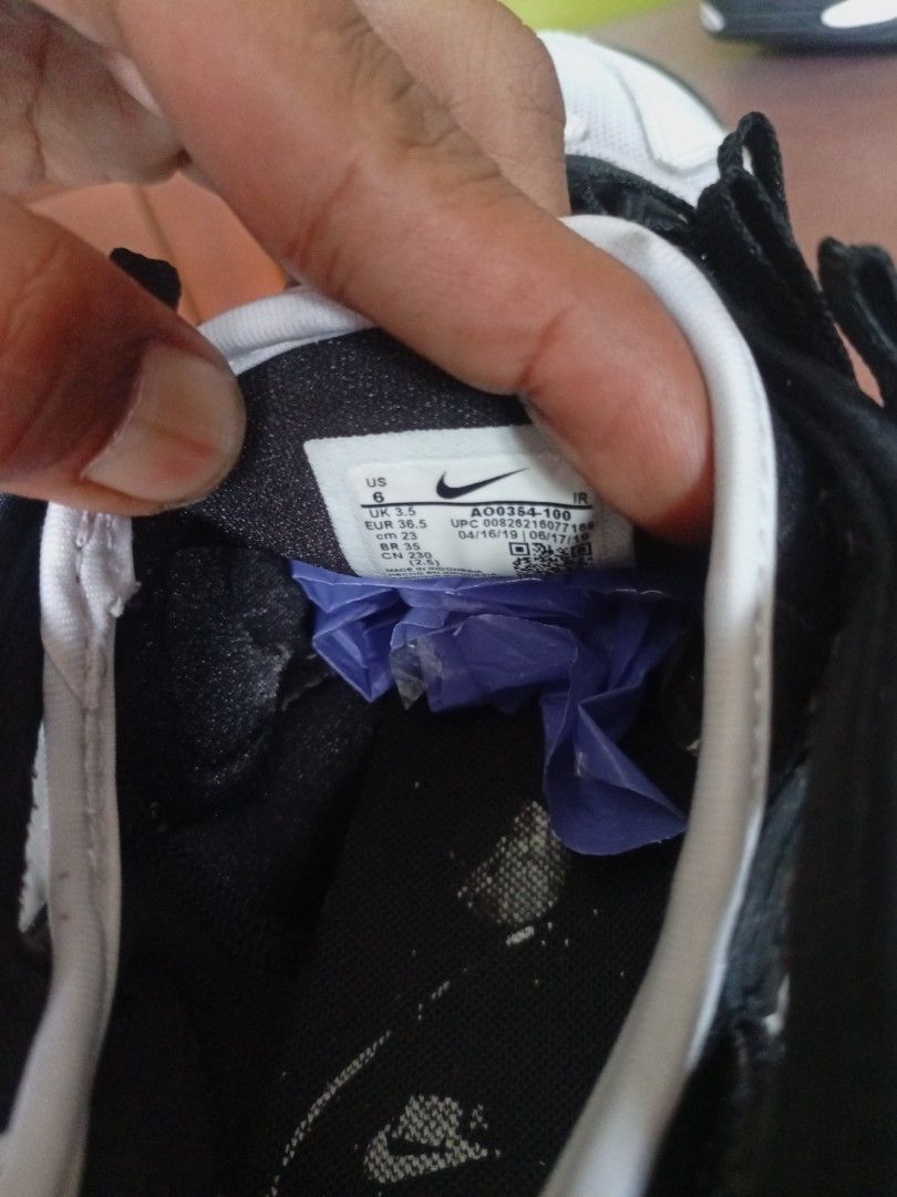 nike air max zoom 2000